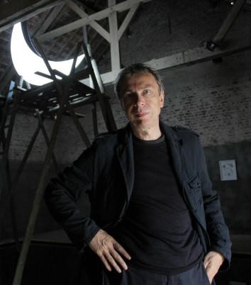 Леонид Тишков Леонид Тишков